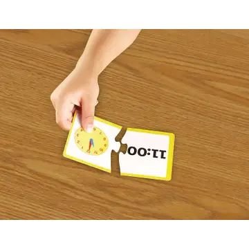 Time Activity Set - 41 Pieces - Image 4